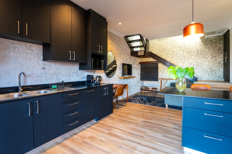 5 Bedroom Property for Sale in Van Riebeeckstrand Western Cape